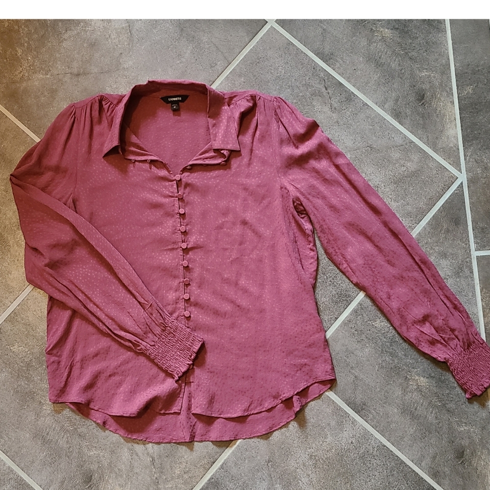 Button down Shirt - Picture 2 of 2